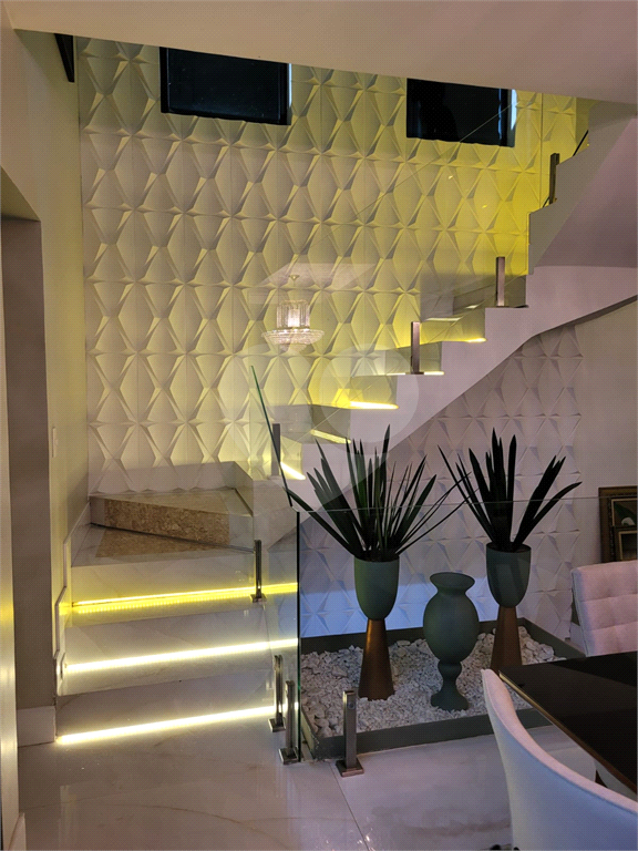 Casa de Condomínio à venda com 4 quartos, 330m² - Foto 23