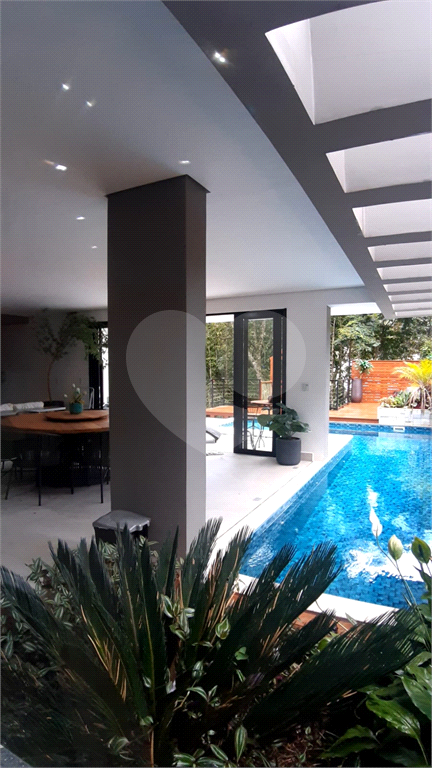 Casa de Condomínio à venda com 4 quartos, 330m² - Foto 20