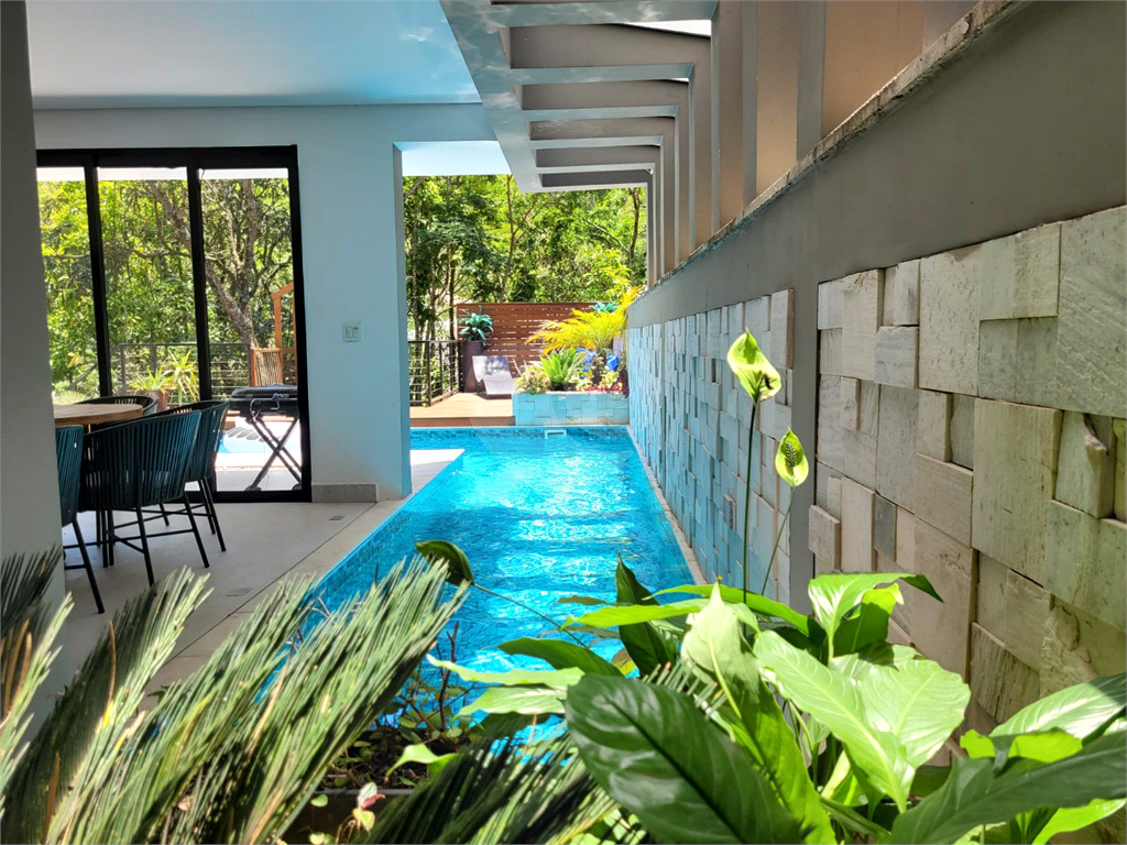 Casa de Condomínio à venda com 4 quartos, 330m² - Foto 16