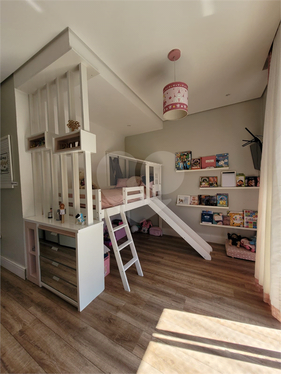 Casa de Condomínio à venda com 4 quartos, 330m² - Foto 13