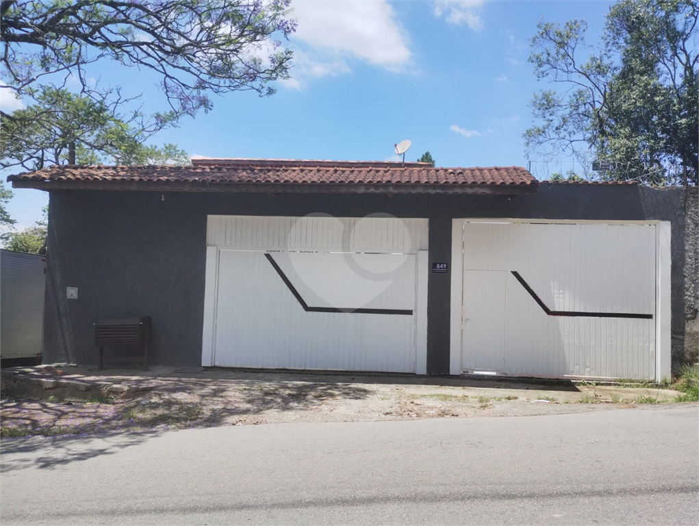 Casa à venda com 5 quartos, 133m² - Foto 1