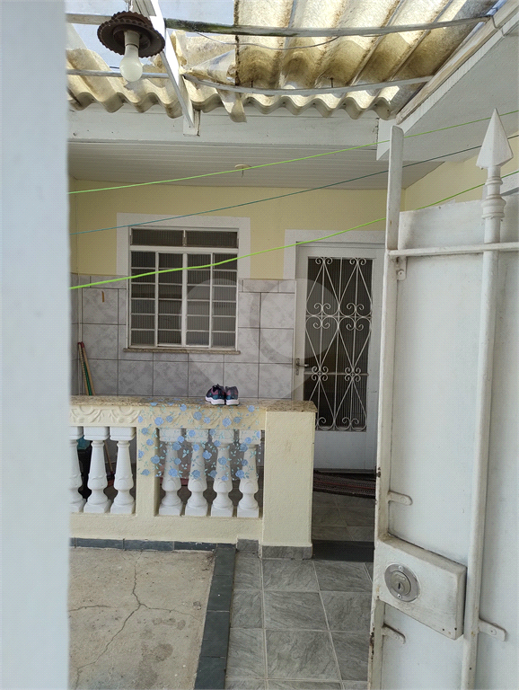 Terreno com 3 casas na rua Corneteiro de Jesus, localizada no bairro de Santana em São Paulo,