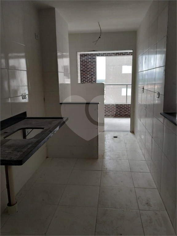 Apartamento à Venda em Praia Grande - 2 Dormitórios, Suíte e Lazer Completo com Vaga de Garagem!