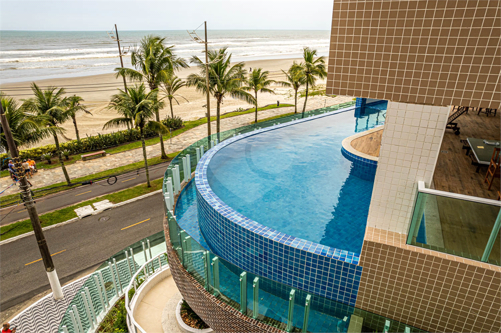 Apartamento à Venda em Praia Grande - 2 Dormitórios, Suíte e Lazer Completo com Vaga de Garagem!