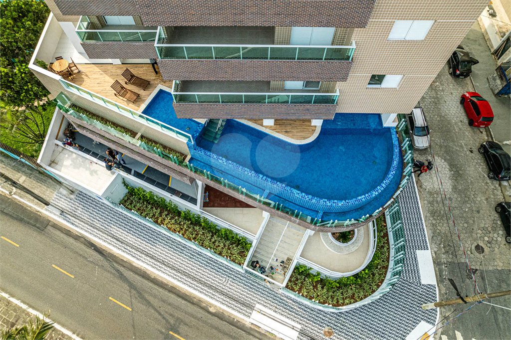 Apartamento à Venda em Praia Grande - 2 Dormitórios, Suíte e Lazer Completo com Vaga de Garagem!