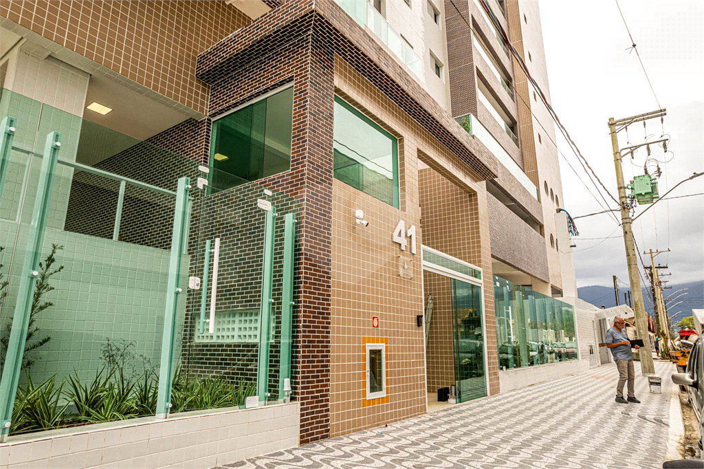 Apartamento à Venda em Praia Grande - 2 Dormitórios, Suíte e Lazer Completo com Vaga de Garagem!
