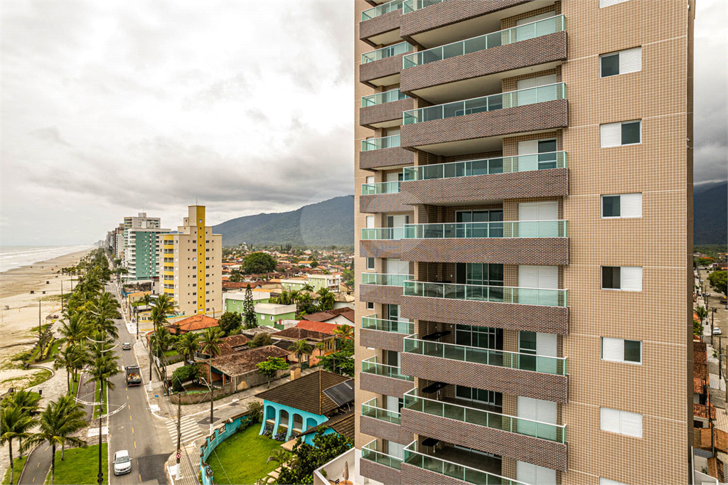Apartamento à Venda em Praia Grande - 2 Dormitórios, Suíte e Lazer Completo com Vaga de Garagem!