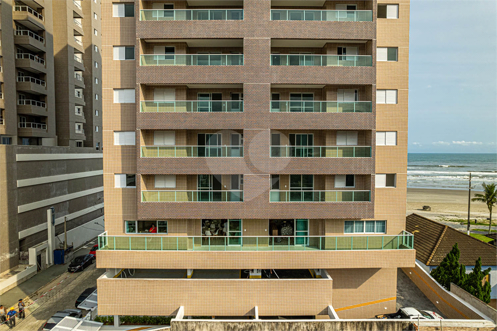 Apartamento à Venda em Praia Grande - 2 Dormitórios, Suíte e Lazer Completo com Vaga de Garagem!