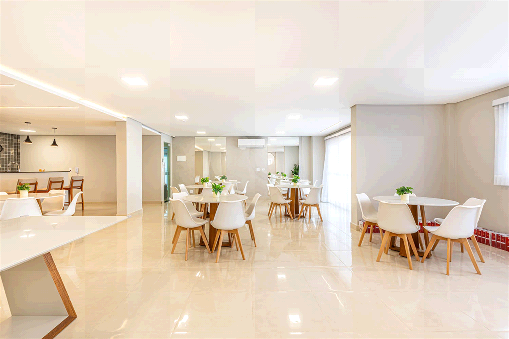 Apartamento à Venda em Praia Grande - 2 Dormitórios, Suíte e Lazer Completo com Vaga de Garagem!