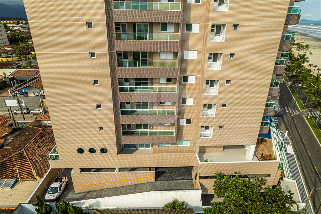Apartamento à Venda em Praia Grande - 2 Dormitórios, Suíte e Lazer Completo com Vaga de Garagem!