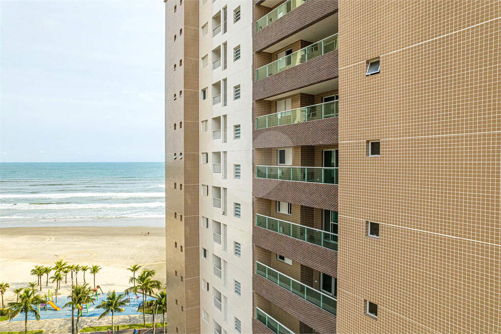 Apartamento à Venda em Praia Grande - 2 Dormitórios, Suíte e Lazer Completo com Vaga de Garagem!