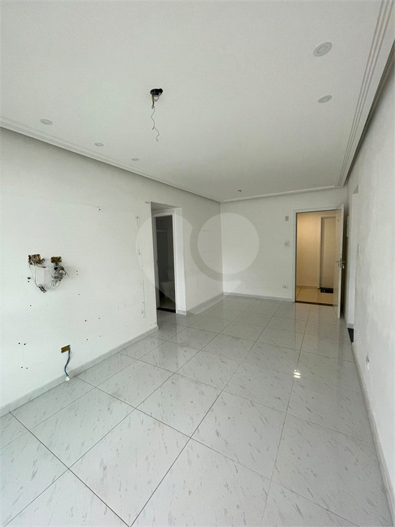 Seu Novo Lar no Canto do Forte: Apartamento de 81m² com 2 Dormitórios (1 Suíte), Vaga e Lazer Comple