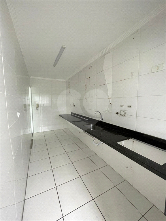 Seu Novo Lar no Canto do Forte: Apartamento de 81m² com 2 Dormitórios (1 Suíte), Vaga e Lazer Comple