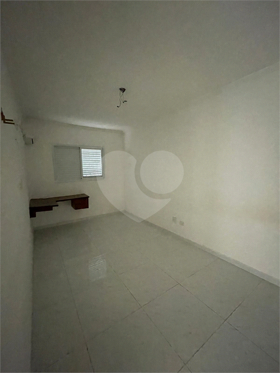 Seu Novo Lar no Canto do Forte: Apartamento de 81m² com 2 Dormitórios (1 Suíte), Vaga e Lazer Comple