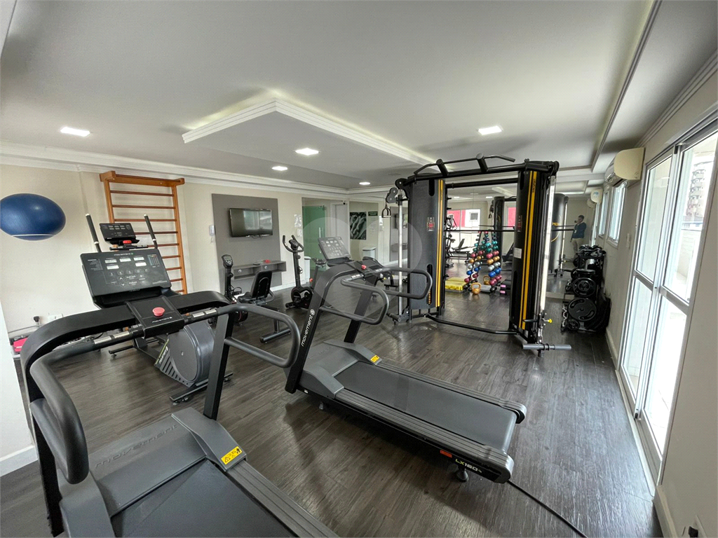 Seu Novo Lar no Canto do Forte: Apartamento de 81m² com 2 Dormitórios (1 Suíte), Vaga e Lazer Comple