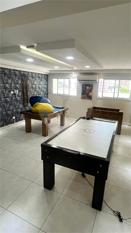 Seu Novo Lar no Canto do Forte: Apartamento de 81m² com 2 Dormitórios (1 Suíte), Vaga e Lazer Comple