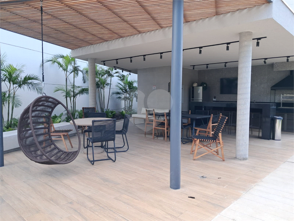 APARTAMENTO em LAPA