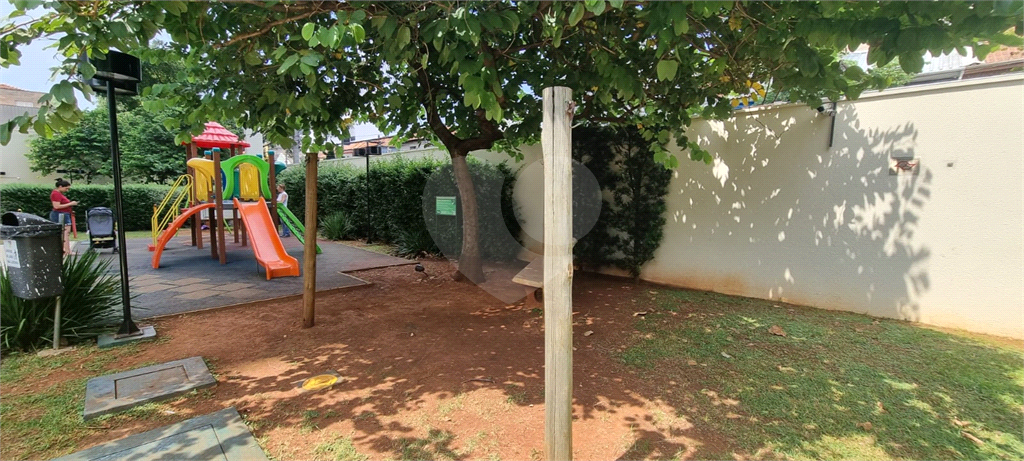 Apartamento com 2 dormitórios, 1 suíte,sala com varanda, Barra Funda, SP.