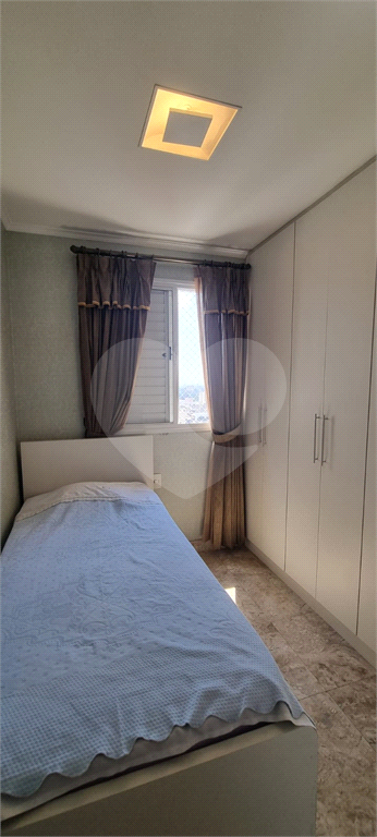 Apartamento com 2 dormitórios, 1 suíte,sala com varanda, Barra Funda, SP.