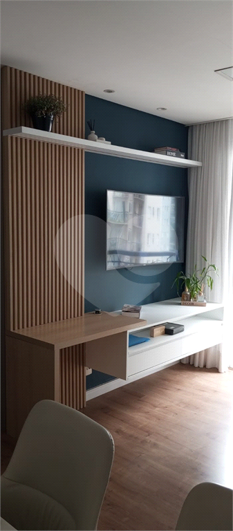 APARTAMENTO em VILA AUGUSTA