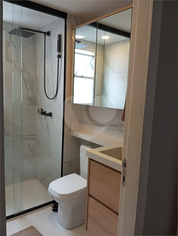 APARTAMENTO em VILA AUGUSTA
