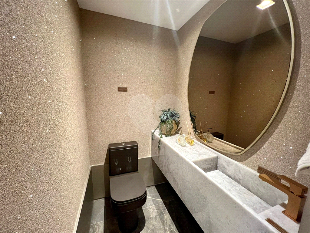 Seu Novo Lar de Luxo na Chácara Klabin: Apartamento de 234m² com 4 Suítes