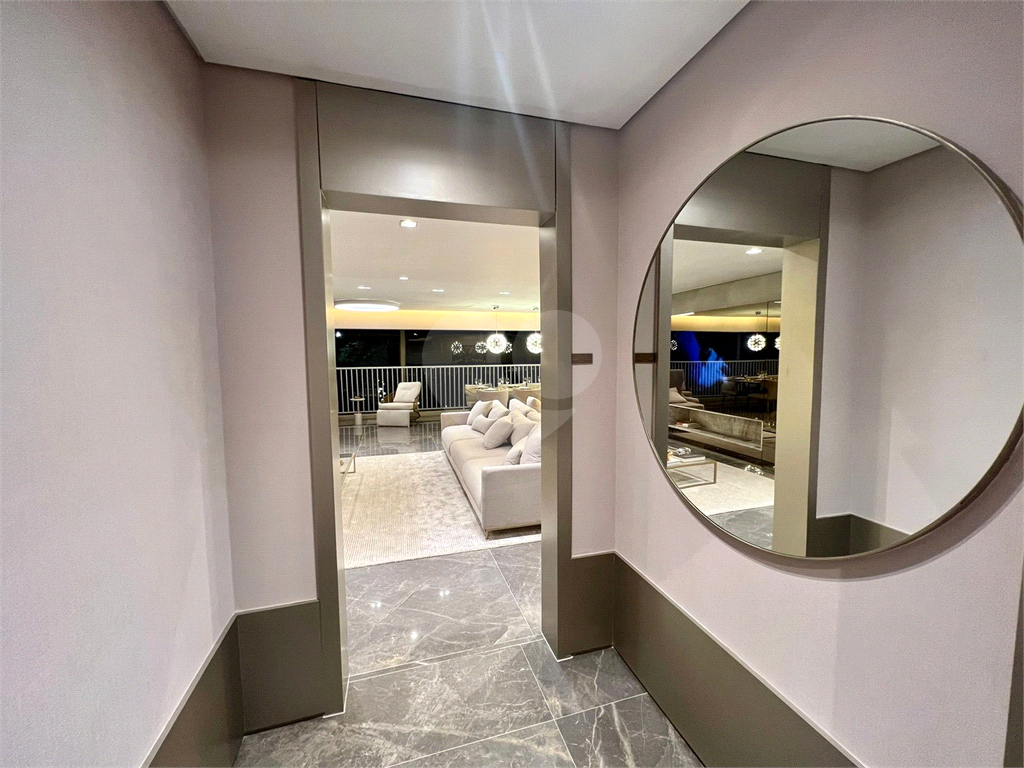 Seu Novo Lar de Luxo na Chácara Klabin: Apartamento de 234m² com 4 Suítes