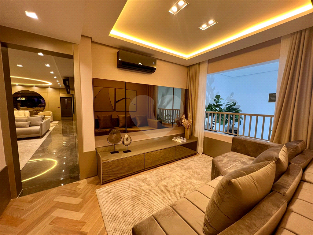 Seu Novo Lar de Luxo na Chácara Klabin: Apartamento de 234m² com 4 Suítes