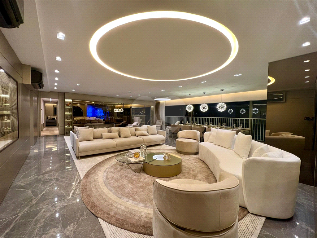 Seu Novo Lar de Luxo na Chácara Klabin: Apartamento de 234m² com 4 Suítes