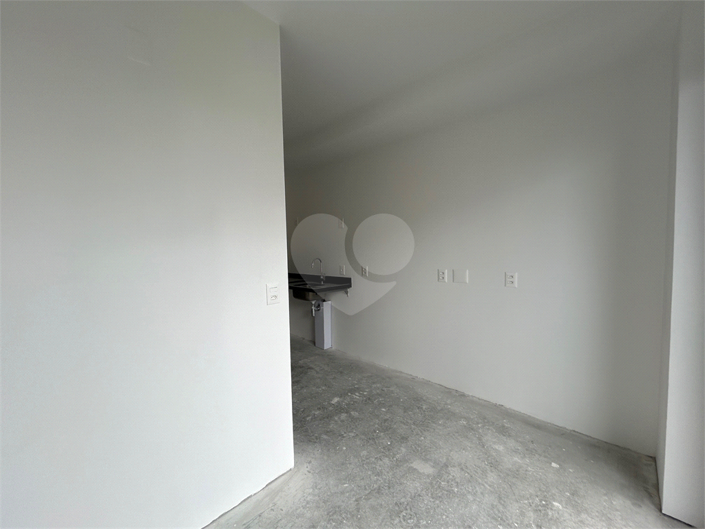 Studio Novo e entregue com Jardim na melhor Vista Panorâmica de SP a 350 metros da estação de Metro Vila Madalena