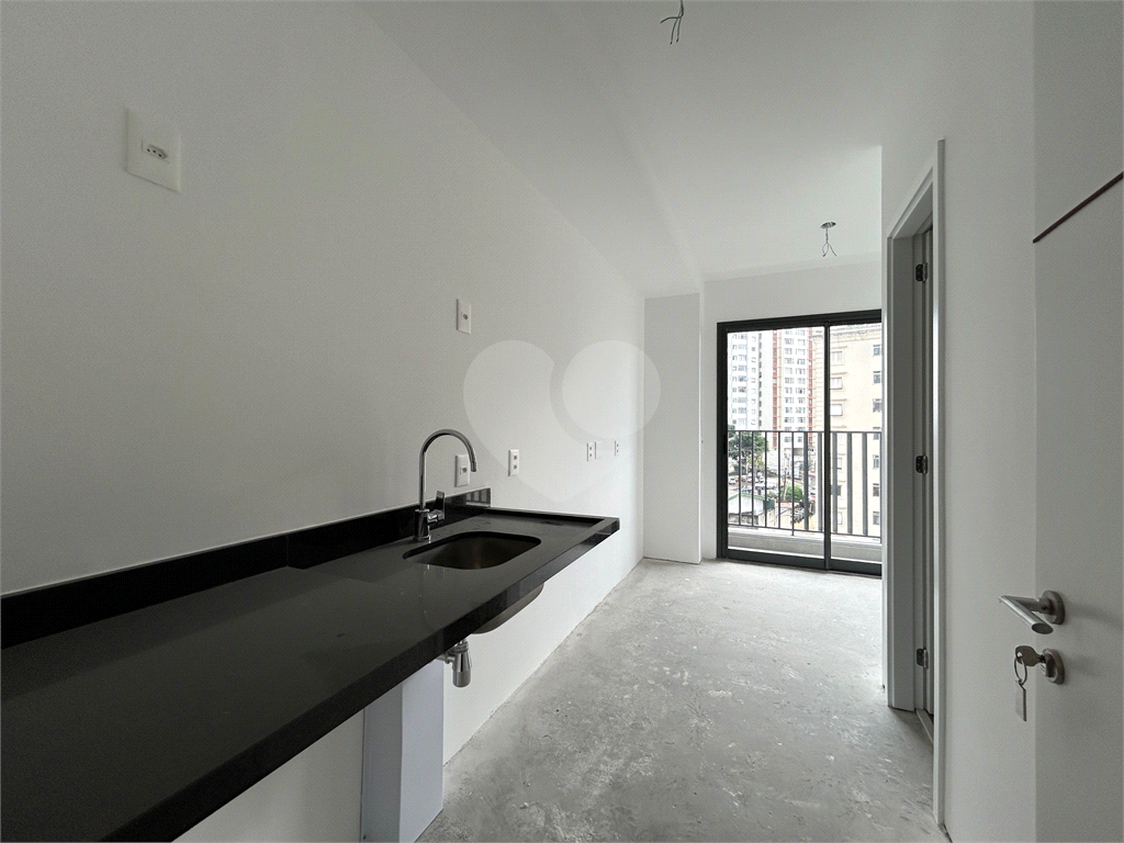 Studio Novo e entregue com Jardim na melhor Vista Panorâmica de SP a 350 metros da estação de Metro Vila Madalena