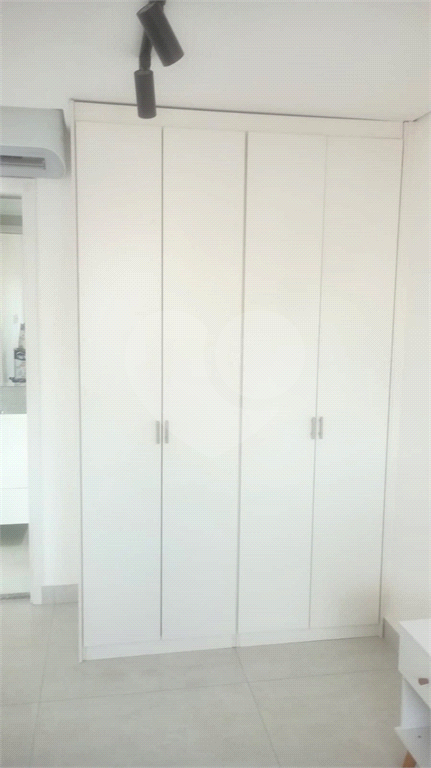 Excelente studio para morar ou investir com 33m na Vila Mariana