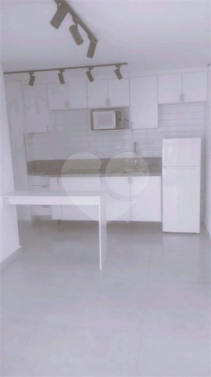 Excelente studio para morar ou investir com 33m na Vila Mariana