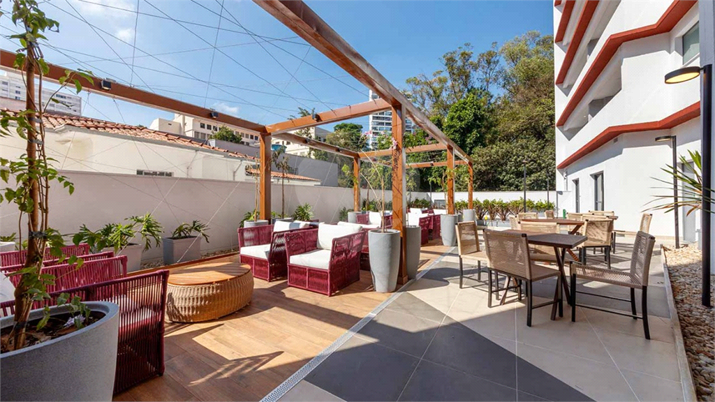 Excelente studio para morar ou investir com 33m na Vila Mariana