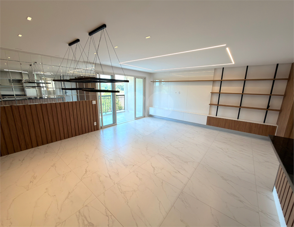 Apartamento com 3 suites em Santana perto da Braz Leme