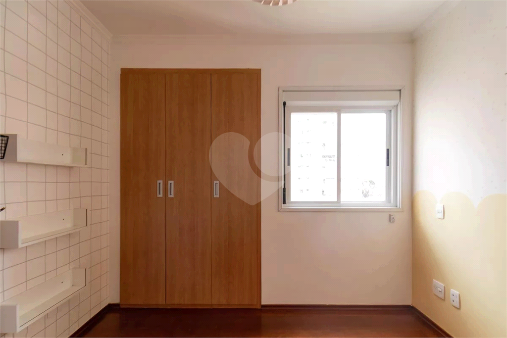 Apartamento com 3 quartos mobiliado em Perdizes - SP