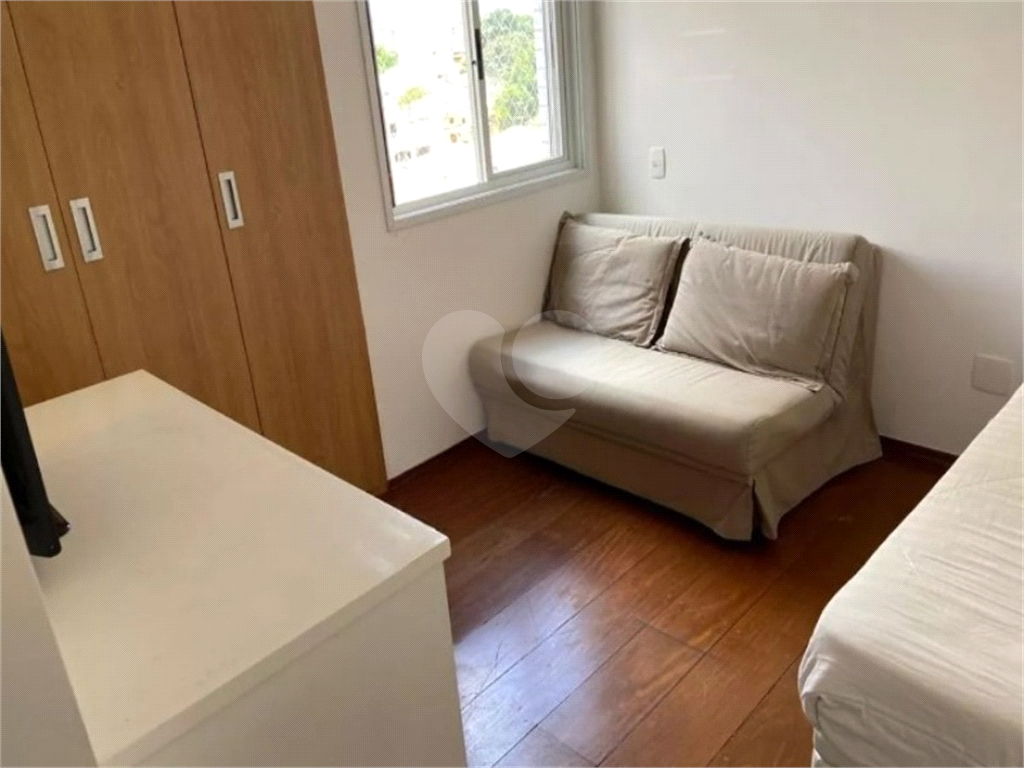 Apartamento com 3 quartos mobiliado em Perdizes - SP