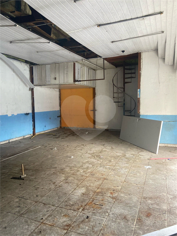 Loja-Salão à venda e aluguel, 76m² - Foto 4