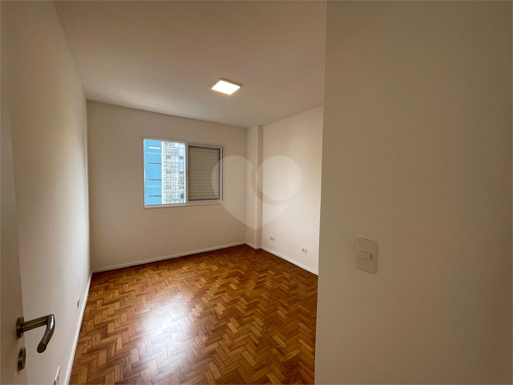 VILA MARIANA - APTO REFORMADO 
