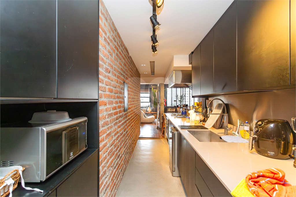 APARTAMENTO À VENDA COM 2 QUARTOS - 137M2 - 1 VAGA NO JARDIM PAULISTA