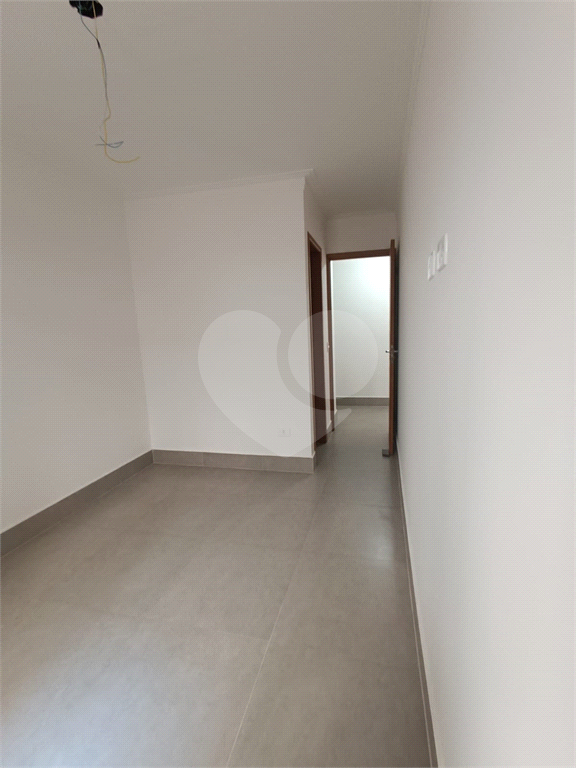 Sobrado  uma  excelente  oportunidade no bairro de  Santa Terezinha!!