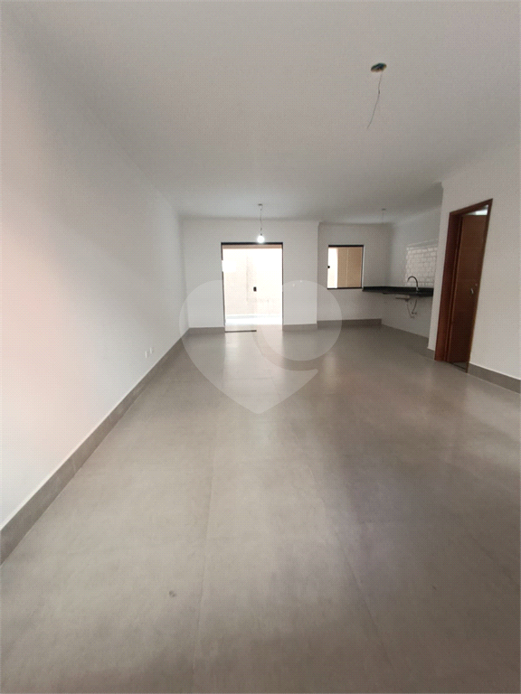 Sobrado  uma  excelente  oportunidade no bairro de  Santa Terezinha!!