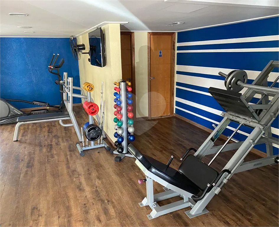 Apartamento de 56m2 com 02 dormitórios reformado