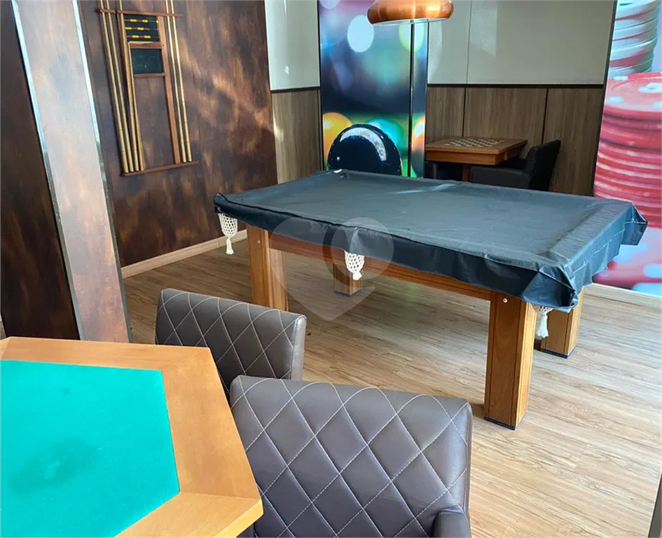 Apartamento de 56m2 com 02 dormitórios reformado