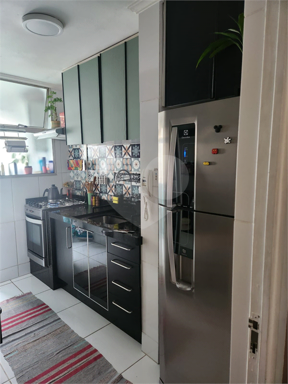 Apartamento de 56m2 com 02 dormitórios reformado