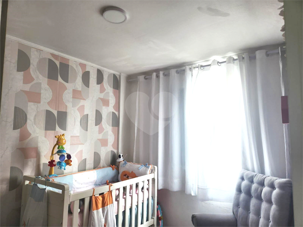 Apartamento de 56m2 com 02 dormitórios reformado