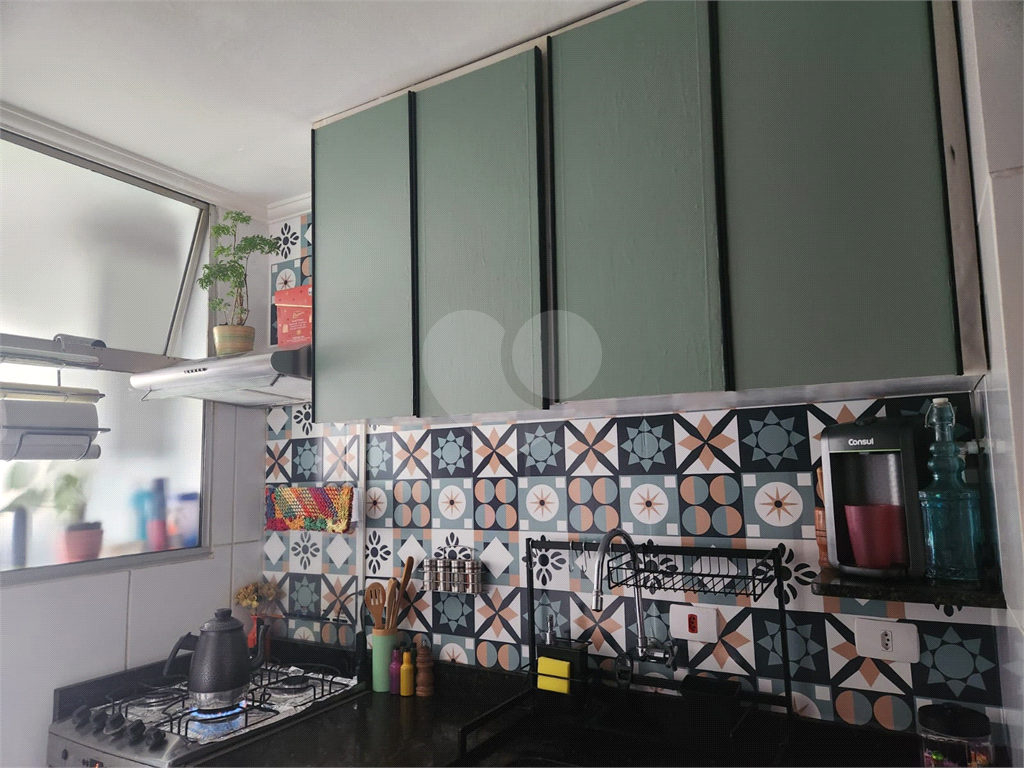Apartamento de 56m2 com 02 dormitórios reformado