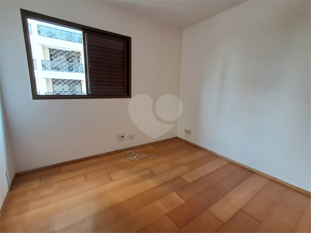 Imóvel de 57m² sala de estar com varanda, 2 quartos e 1 banheiro social, lazer Campo Belo