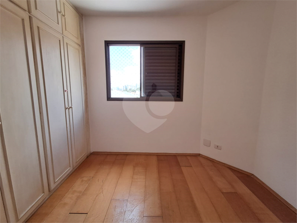 Imóvel de 57m² sala de estar com varanda, 2 quartos e 1 banheiro social, lazer Campo Belo