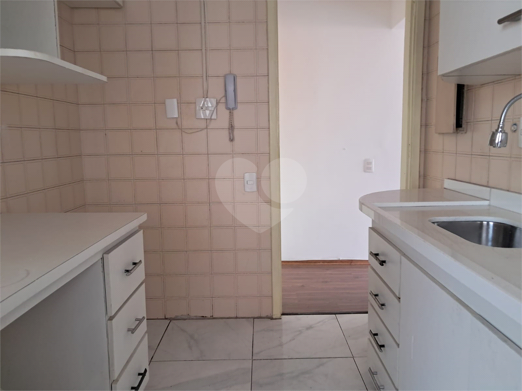 Imóvel de 57m² sala de estar com varanda, 2 quartos e 1 banheiro social, lazer Campo Belo